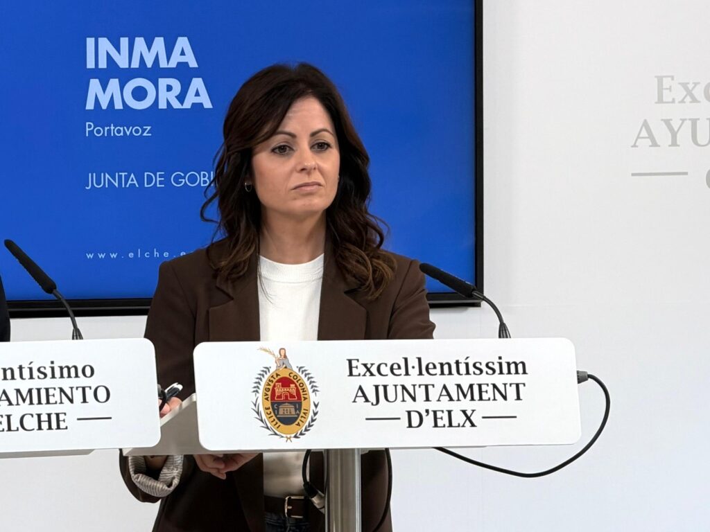 Elche repartirá 10.000 euros en premios para impulsar la decoración navideña de comercios y establecimientos hosteleros