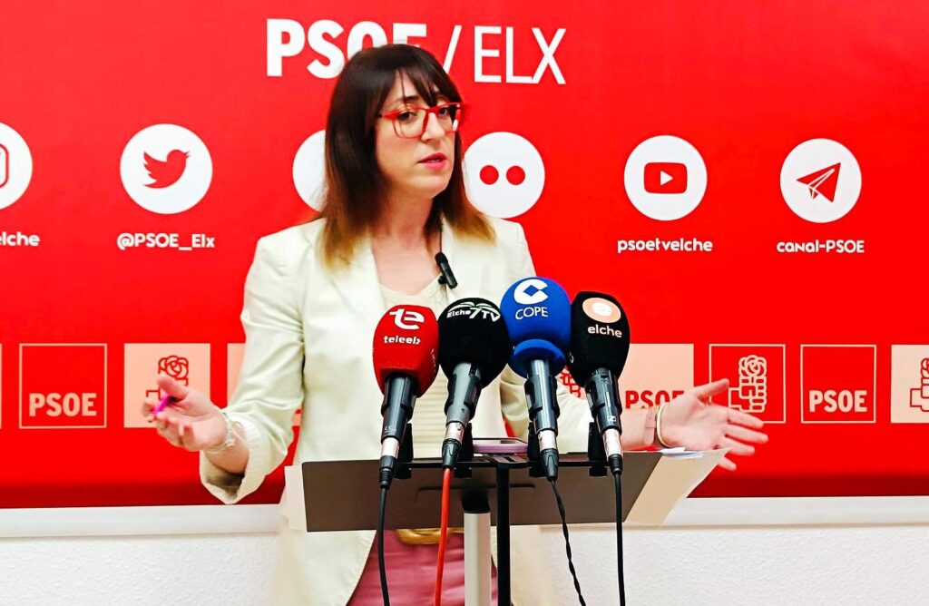 El PSOE critica la concesión de una licencia de obra al alcalde Pablo Ruz en 70 días