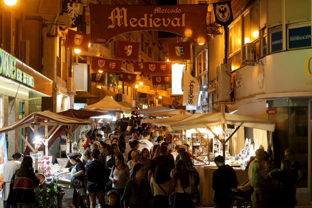 El Festival Medieval de Elche reúne teatro, música y las representaciones extraordinarias del Misteri d’Elx