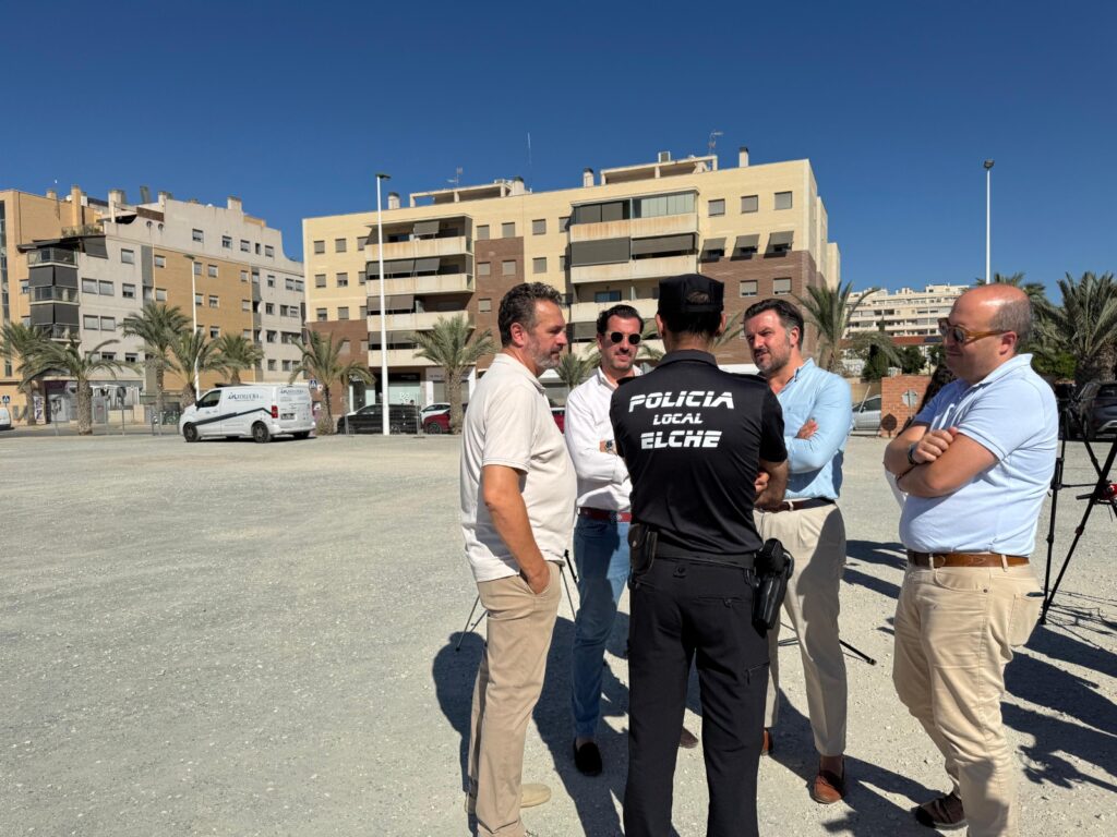 Altabix contará con un nuevo aparcamiento de más de 400 plazas junto a la Policía Local