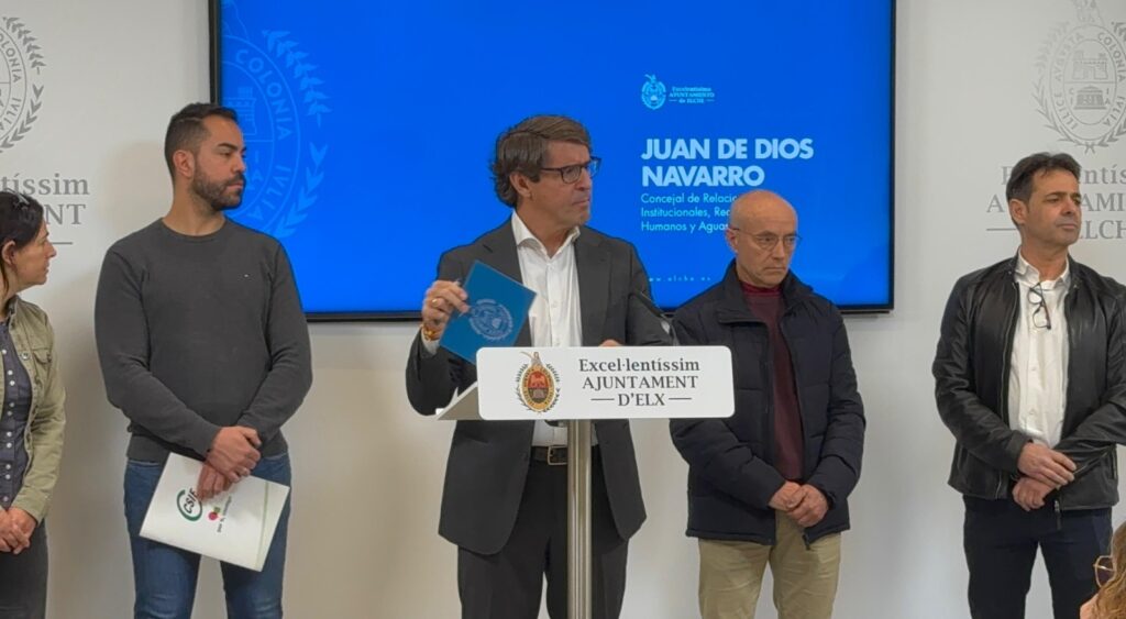 Elche avanza en la implantación de la Carrera Profesional del personal municipal