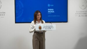 Elche destina más de 162.000 euros a reparar las cubiertas de Esperanza Lag y La Hoya
