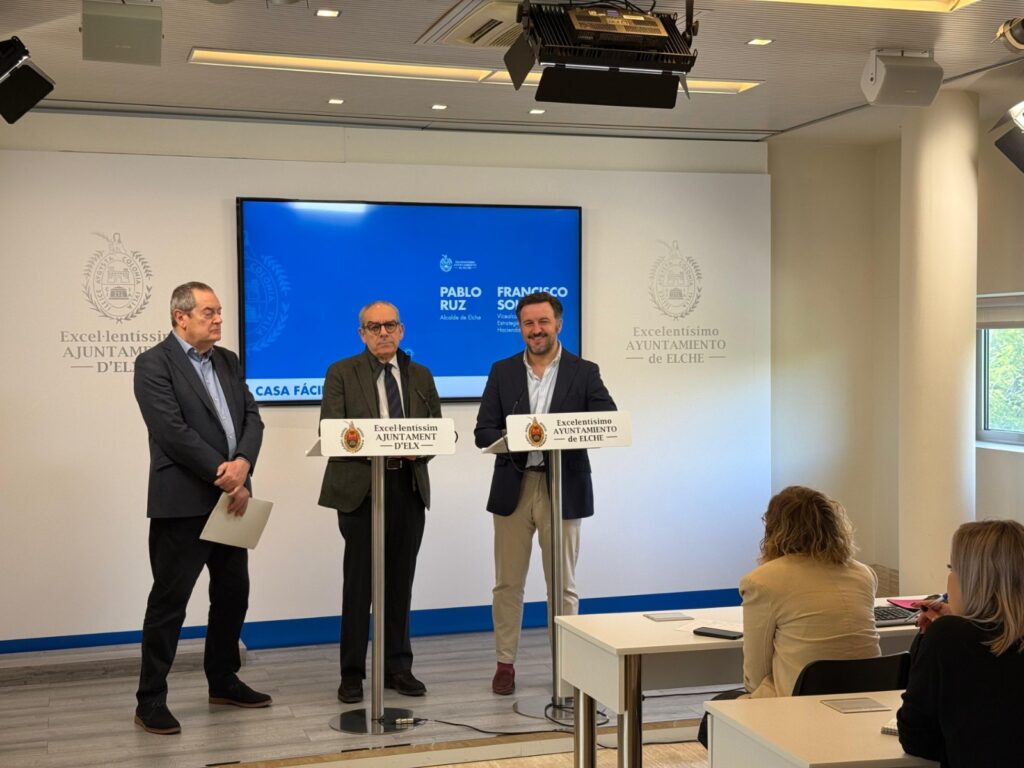 Elche incorpora nuevos controles en el Plan Casa Fácil antes de la adjudicación provisional