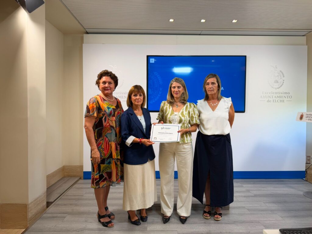 Elche recibe el reconocimiento oficial como municipio ‘Family Friendly’