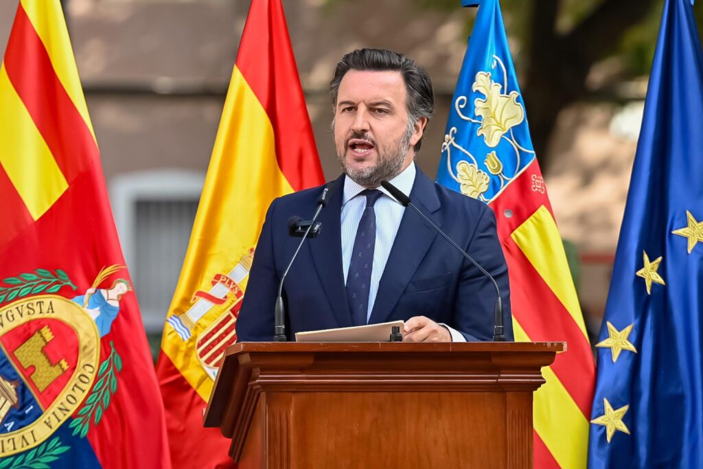 Pablo Ruz destaca la apuesta del Ayuntamiento por facilitar el acceso a la vivienda, especialmente entre los jóvenes, y señala que Elche contará con un total de 1.626 viviendas públicas y asequibles