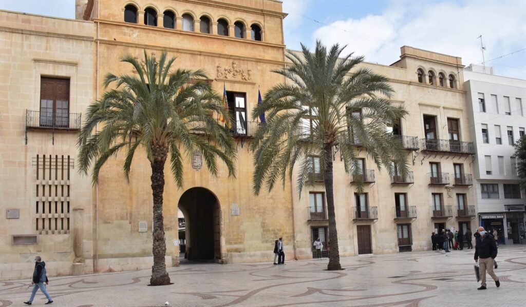 Elche facilitará la bonificación de la plusvalía municipal a quienes hereden una vivienda