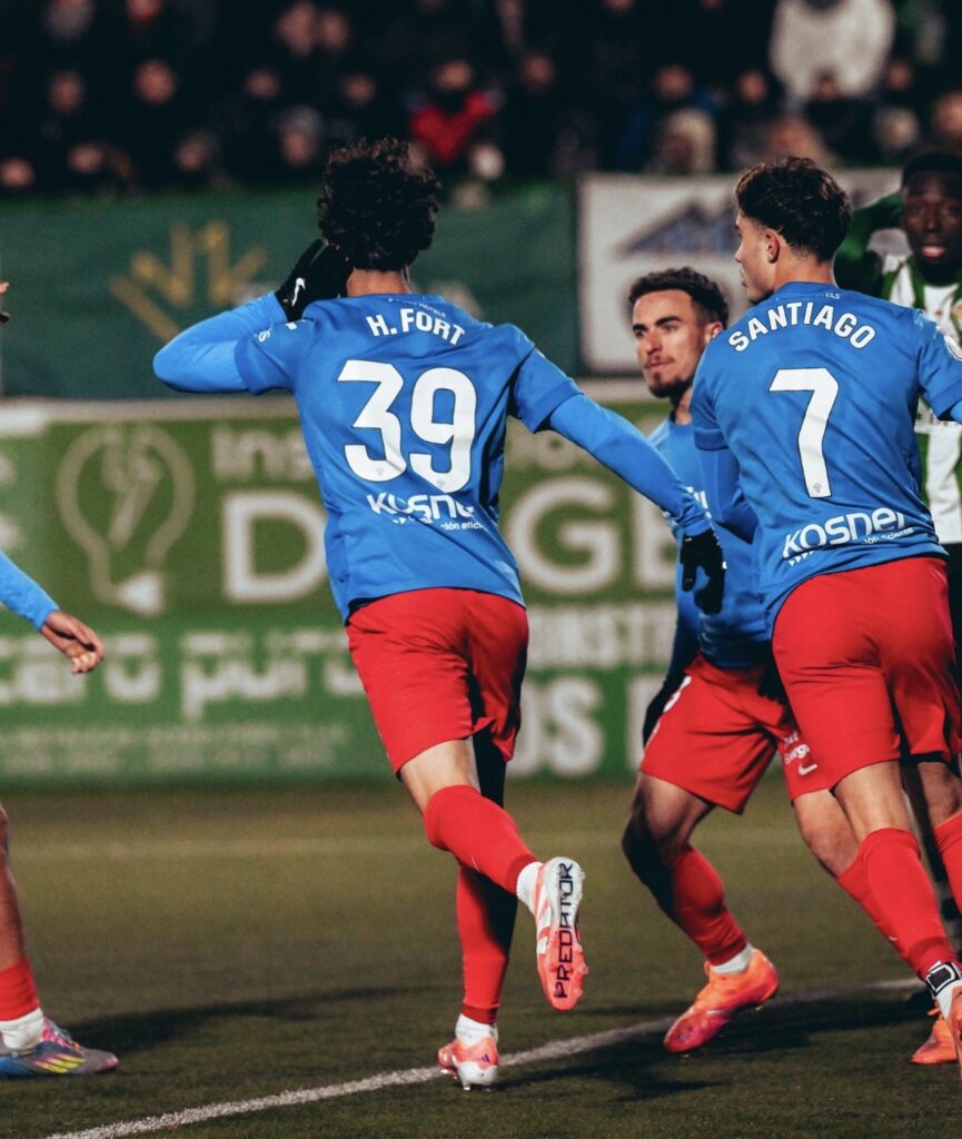 Un Elche sin mordiente necesita la prórroga para pasar ante el Quintanar del Rey