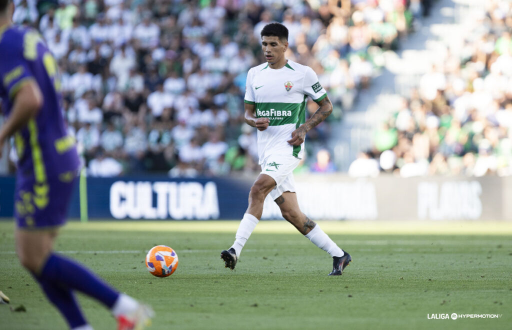 Nico Castro, traspasado al Toluca: el centrocampista argentino deja el Elche tras dos temporadas de compromiso y buen juego