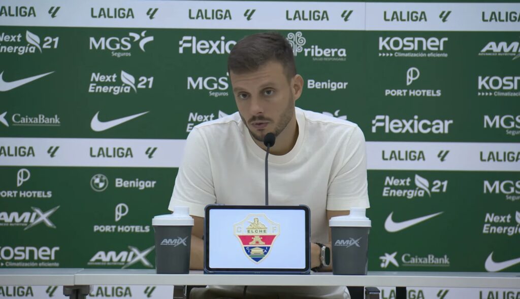 Anselmi: “Si yo hoy fuese hincha del Elche, estaría orgulloso de como me representaron los jugadores”