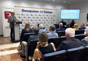Elche debate cómo ordenar los nuevos usos del suelo rural sin perder su función agrícola