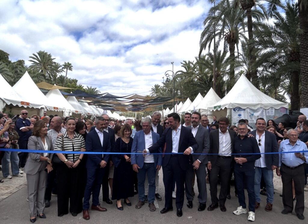 La Fireta del Camp d’Elx crece con 95 expositores y cuatro días para disfrutar de las tradiciones ilicitanas