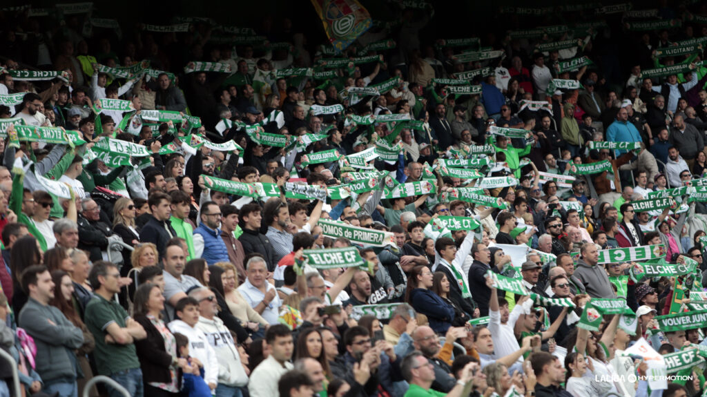 El Elche pone a la venta 500 entradas para visitar El Sardinero – Elche ...