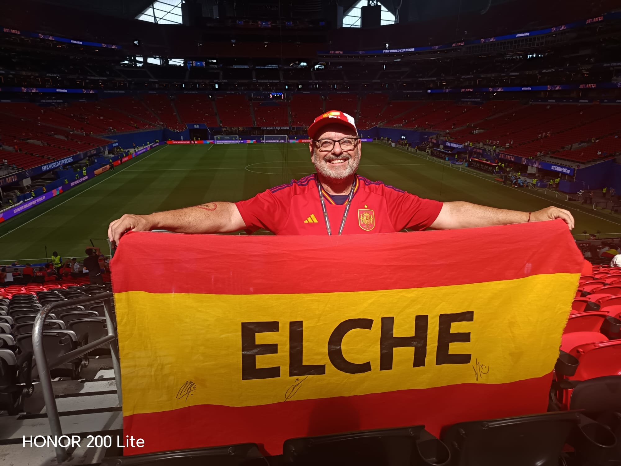 Juan Macià: «Llevar el nombre de mi ciudad por todo el mundo es un orgullo»