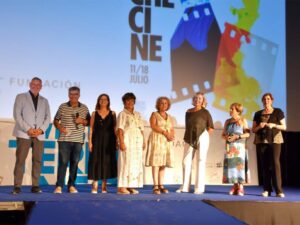 ‘Lo exótico’, el cortometraje que visibiliza el reto laboral de las personas mayores, se presenta en el Festival de Cine de Elche