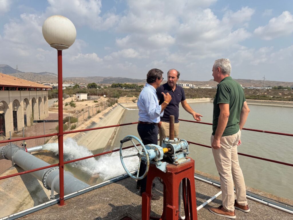 Elche avanza en la modernización del riego en el 3º Canal y Alzabares Bajo