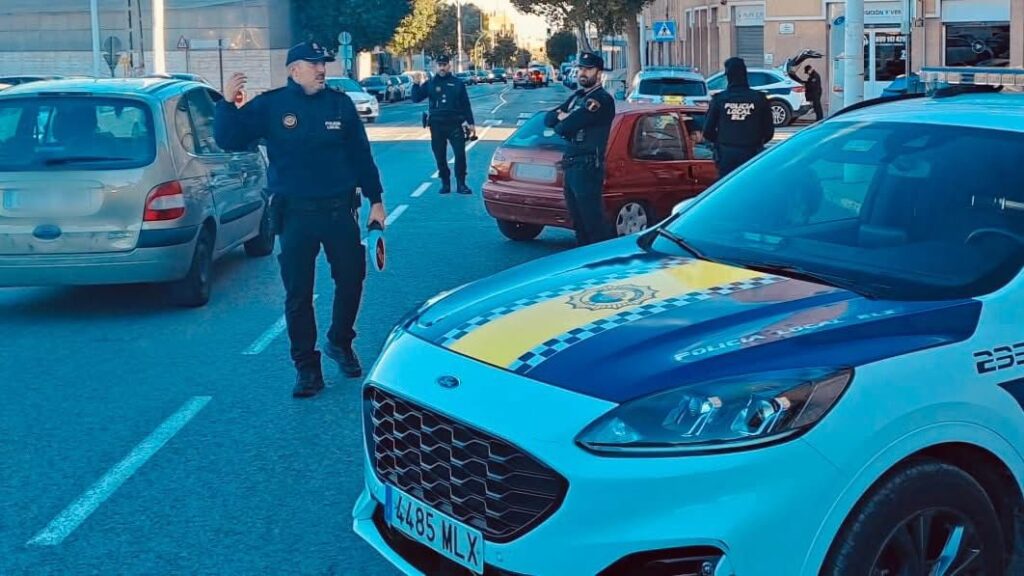 Dos detenidos en Elche tras dar positivo en drogas en un control de ...